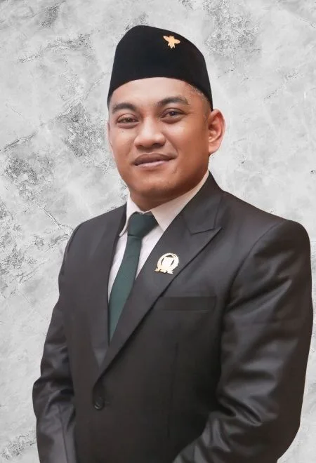 Foto ARIS MULYANATA, S.H., M.Kn