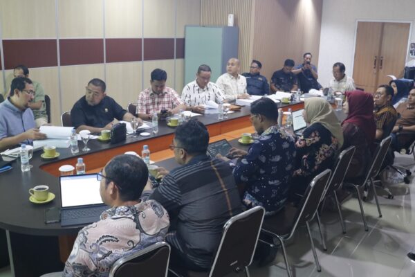 DPRD Kota Samarinda Gelar Rapat Finalisasi Pembahasan Raperda RPJMD 2025-2029